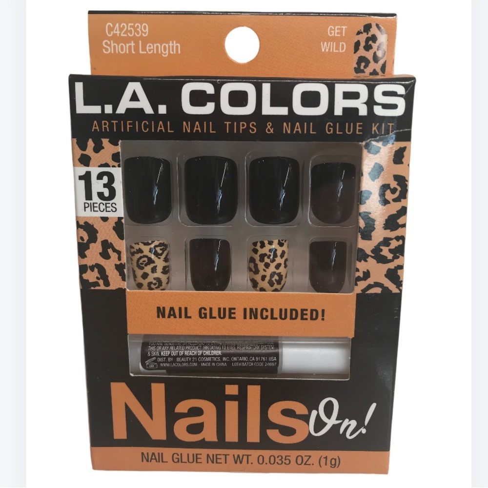 L.A. Colors 13 Piece Short Length Nails On Set New Product